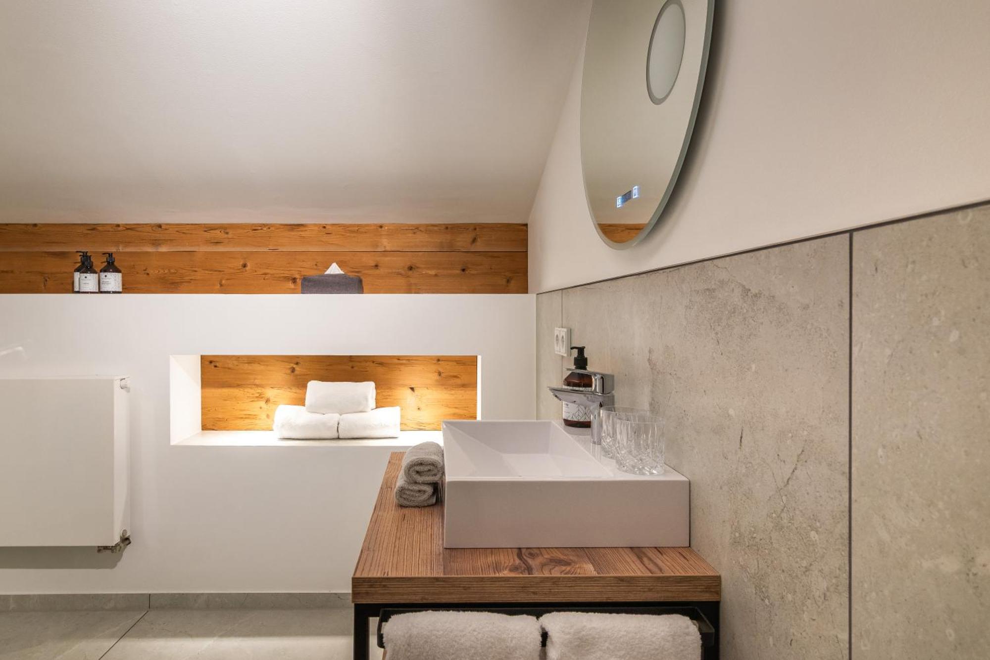 Terofal Hotel Schliersee - Komplett Neu Renoviert Buitenkant foto